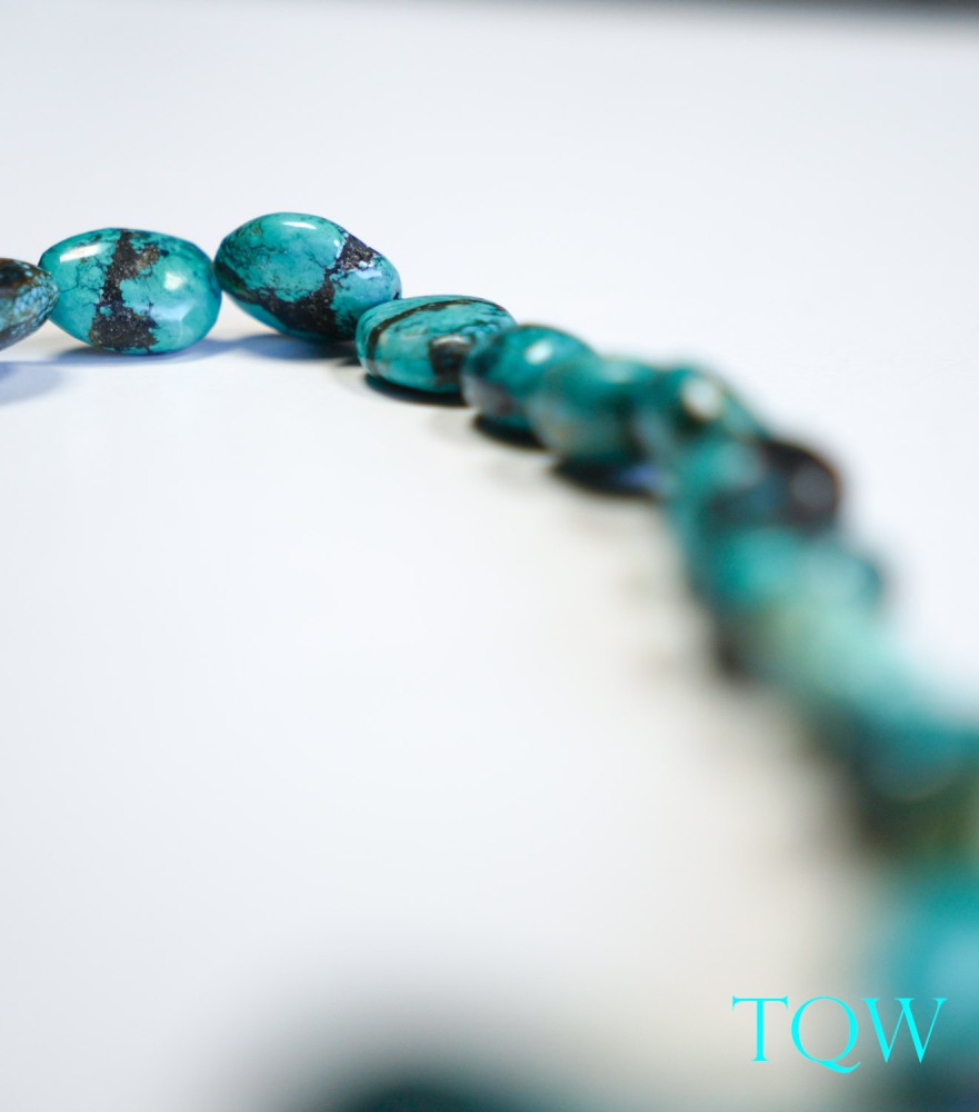 Graduated Oval Turquoise - Green Blue - 06-01-02